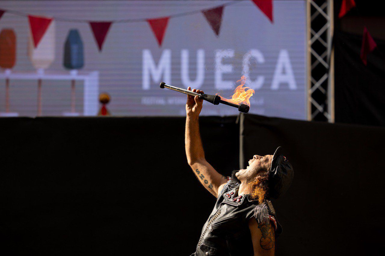 El Festival MUECA de Puerto de la Cruz baja el telón este domingo tras cuatro días de arte, alegría y creatividad