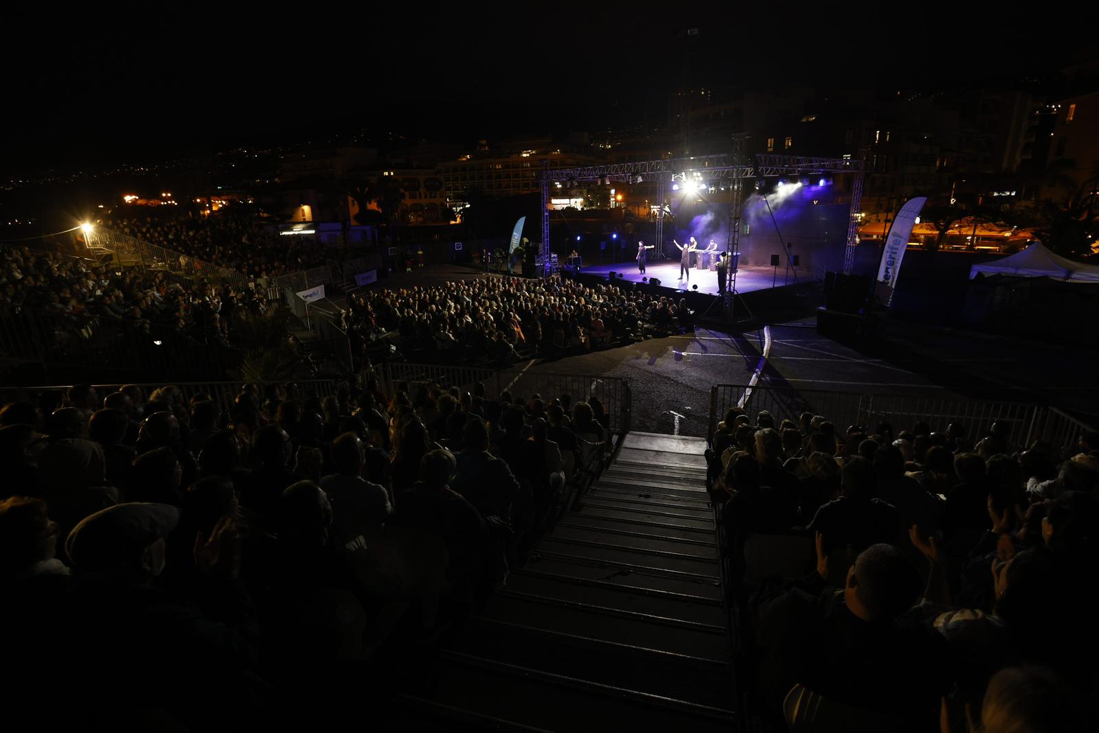 MUECA arranca con lleno absoluto en el estreno de ‘Otto Stragman’, de Abubukaka